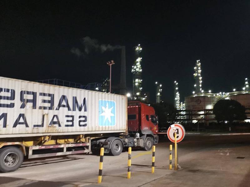 Container transport